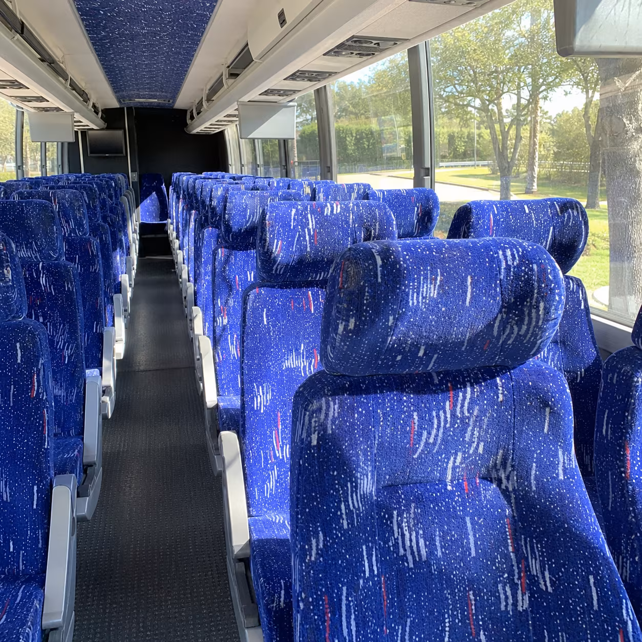 charter buses to zoo miami and everglades national park for outdoor science trips