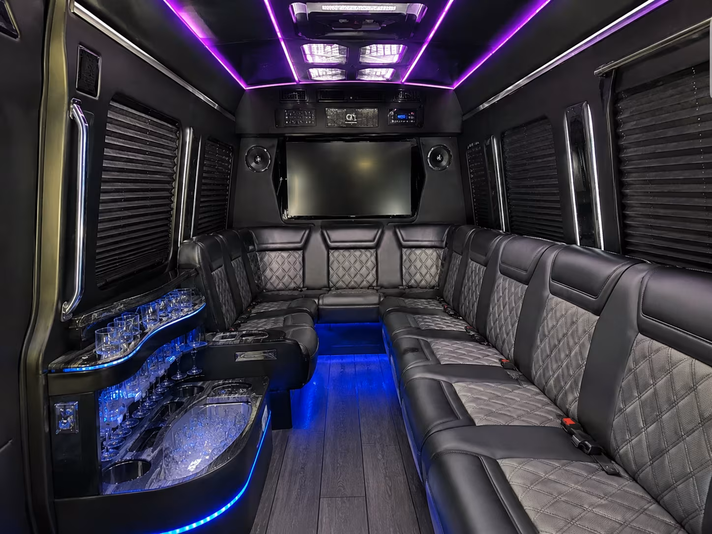 charterbusservicesmiami com makes it possible to find portmiami cruise transfer shuttles in minutes