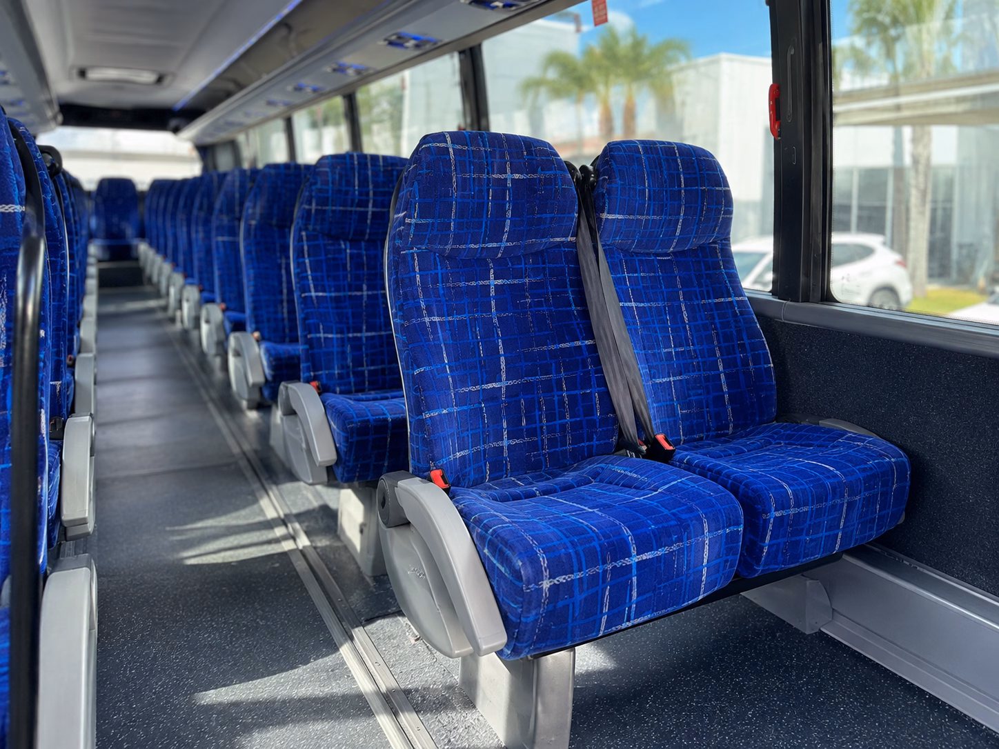 how the type of bus you choose changes the price in miami florida